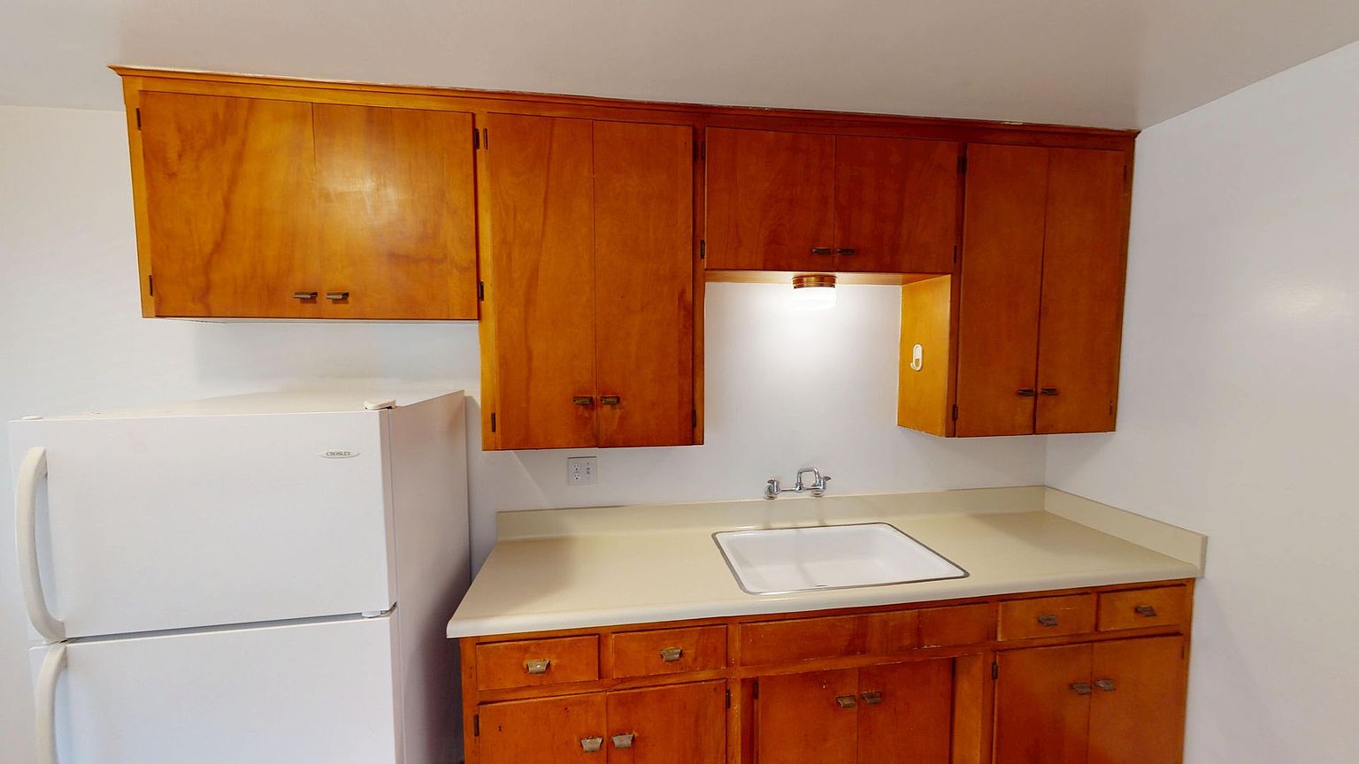 1030 Isabella Ave photo 3