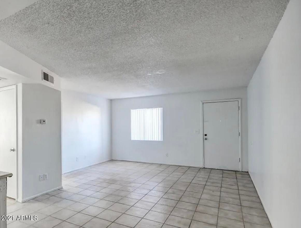 1709 W Mountain View Rd Phoenix, AZ 85021 photo 4