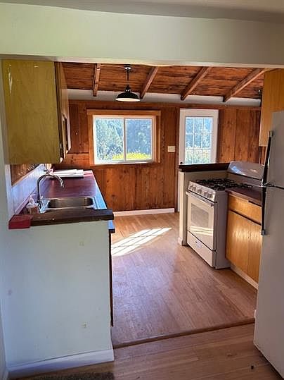 292 Pippin Ln photo 3