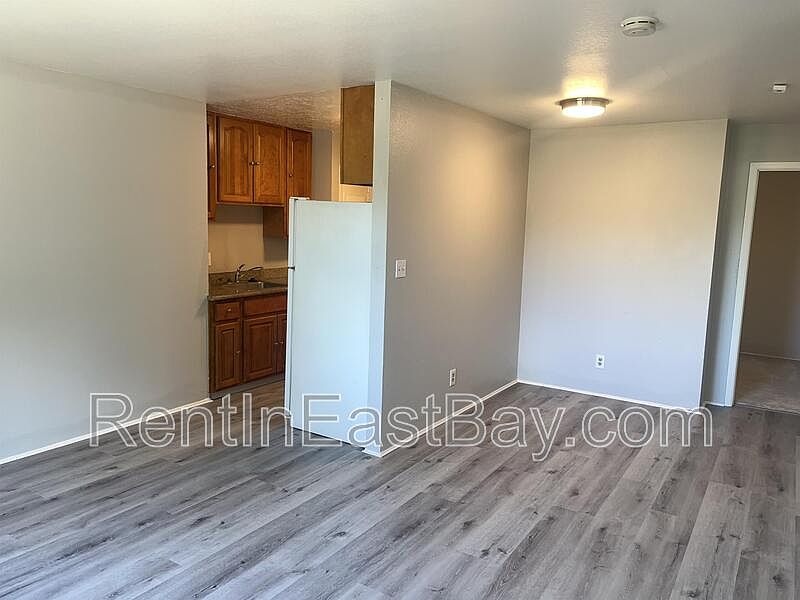 6701 Laird Ave unit # 5 photo 2