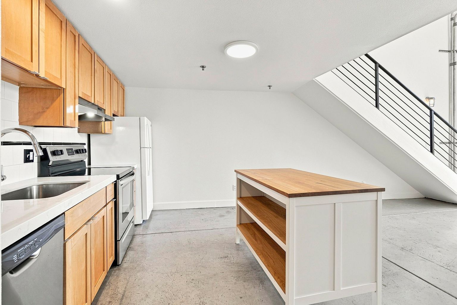 18 Bernice St photo 5