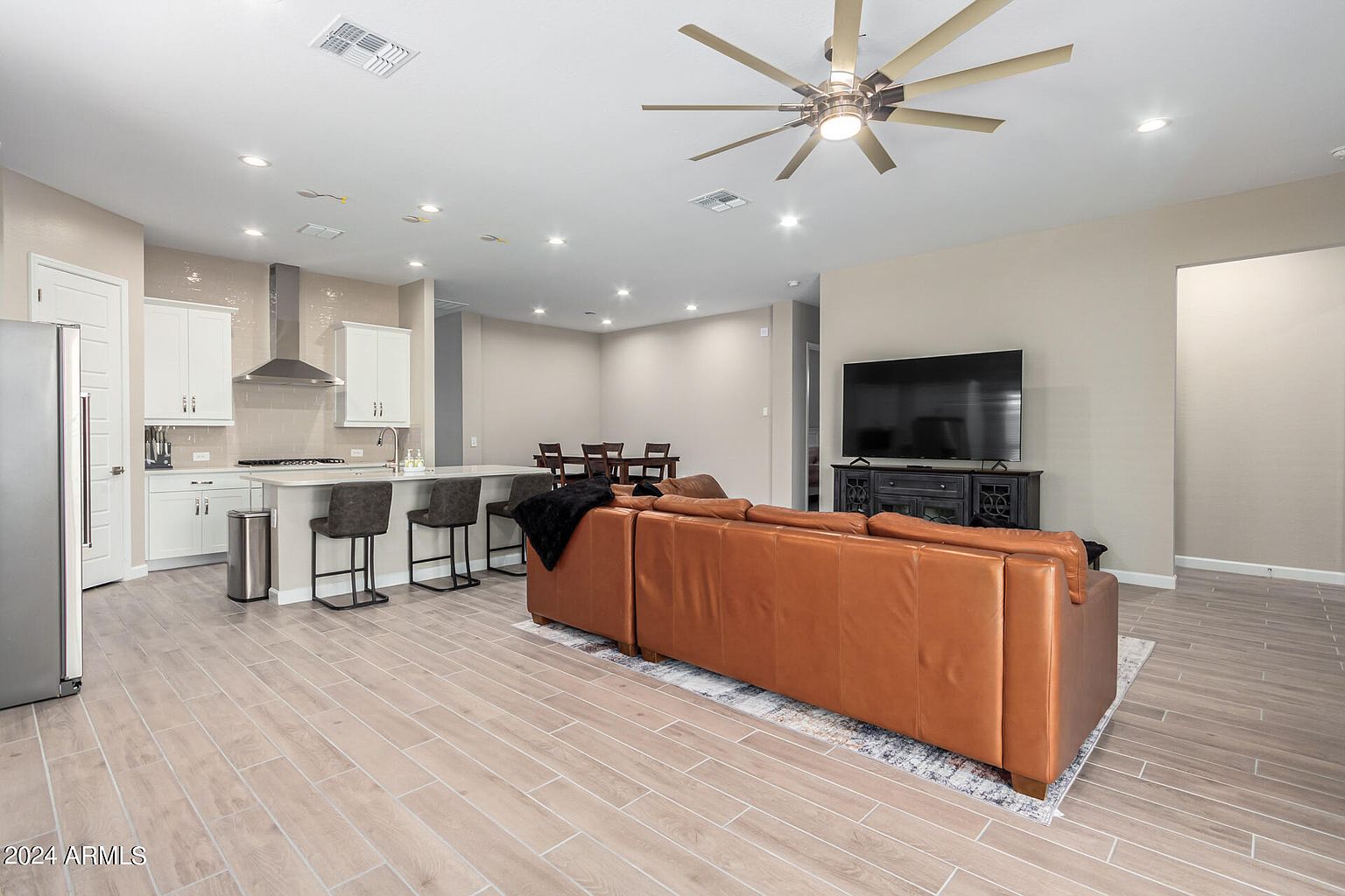 10472 W Adam Ave Peoria, AZ 85382 photo 5
