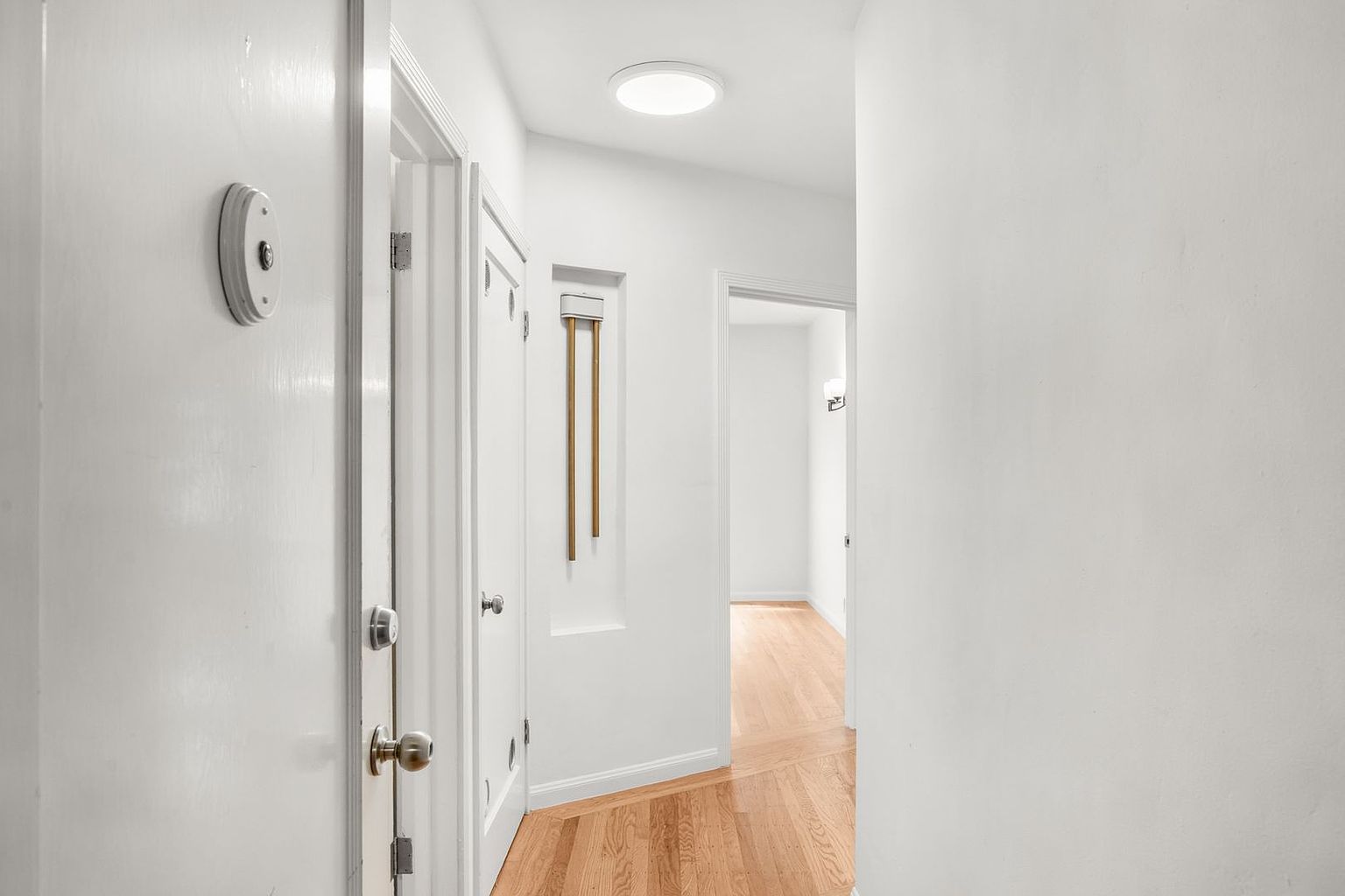 Apartments on Chestnut St Unit 03 · San Francisco photo 2