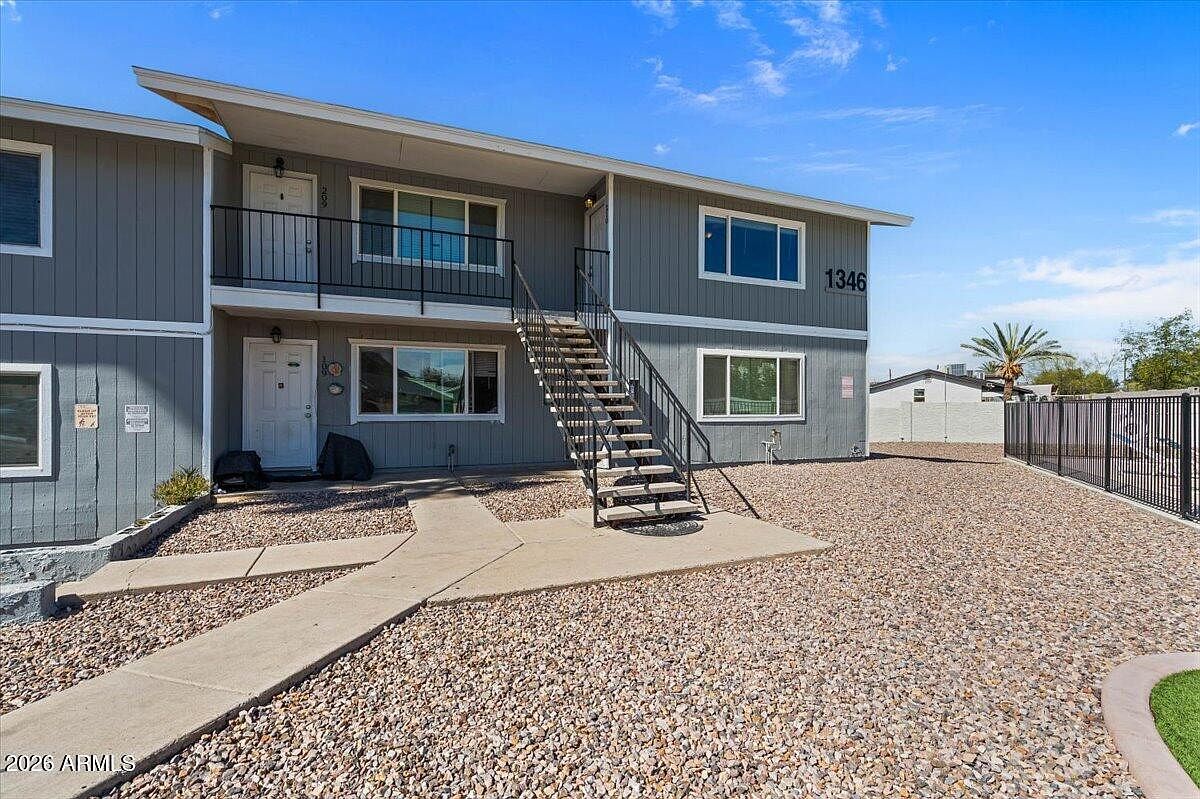 1346 E Mountain View Rd Phoenix, AZ 85020 photo 2