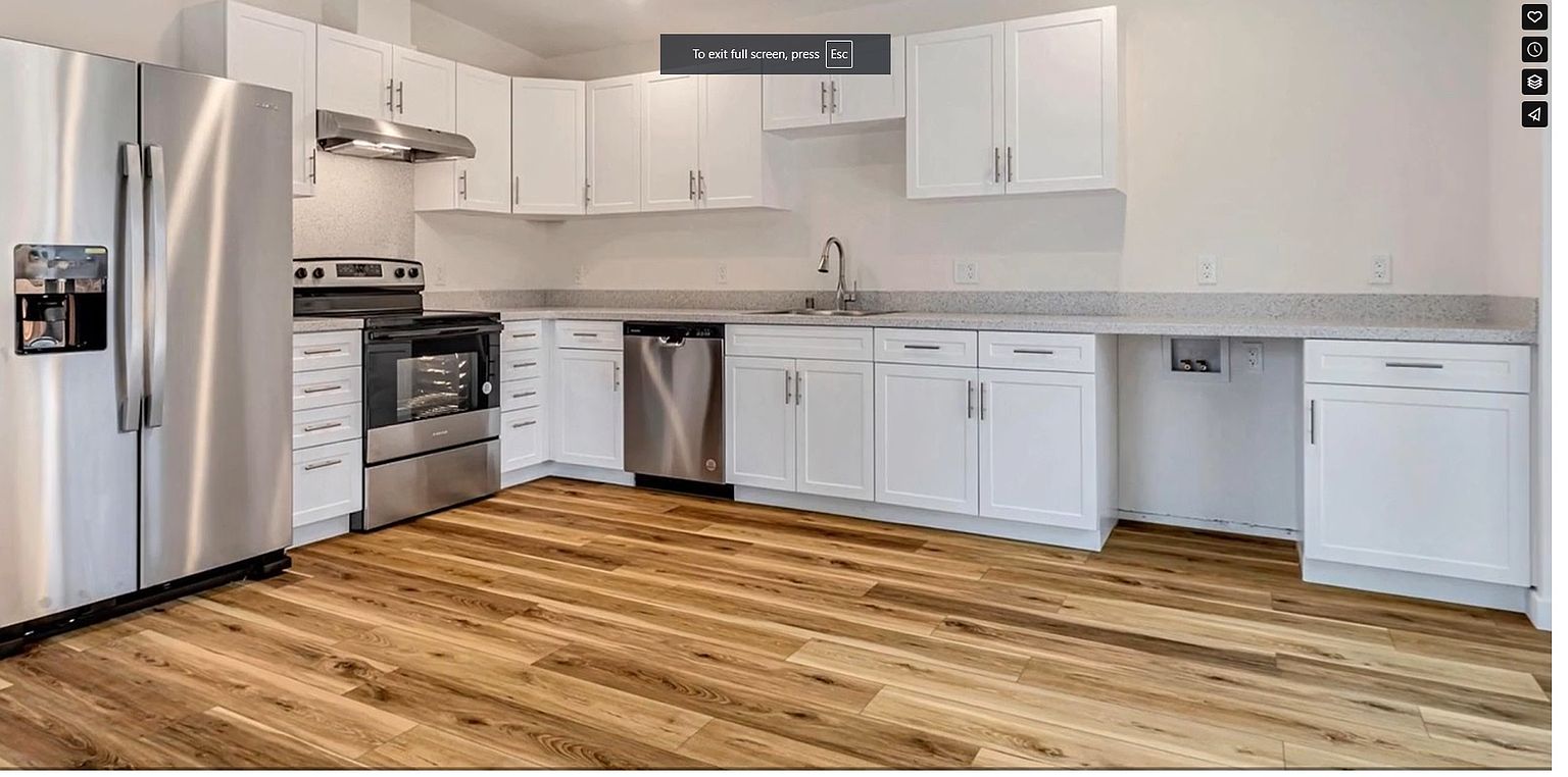 1208 Olive Ave photo 4