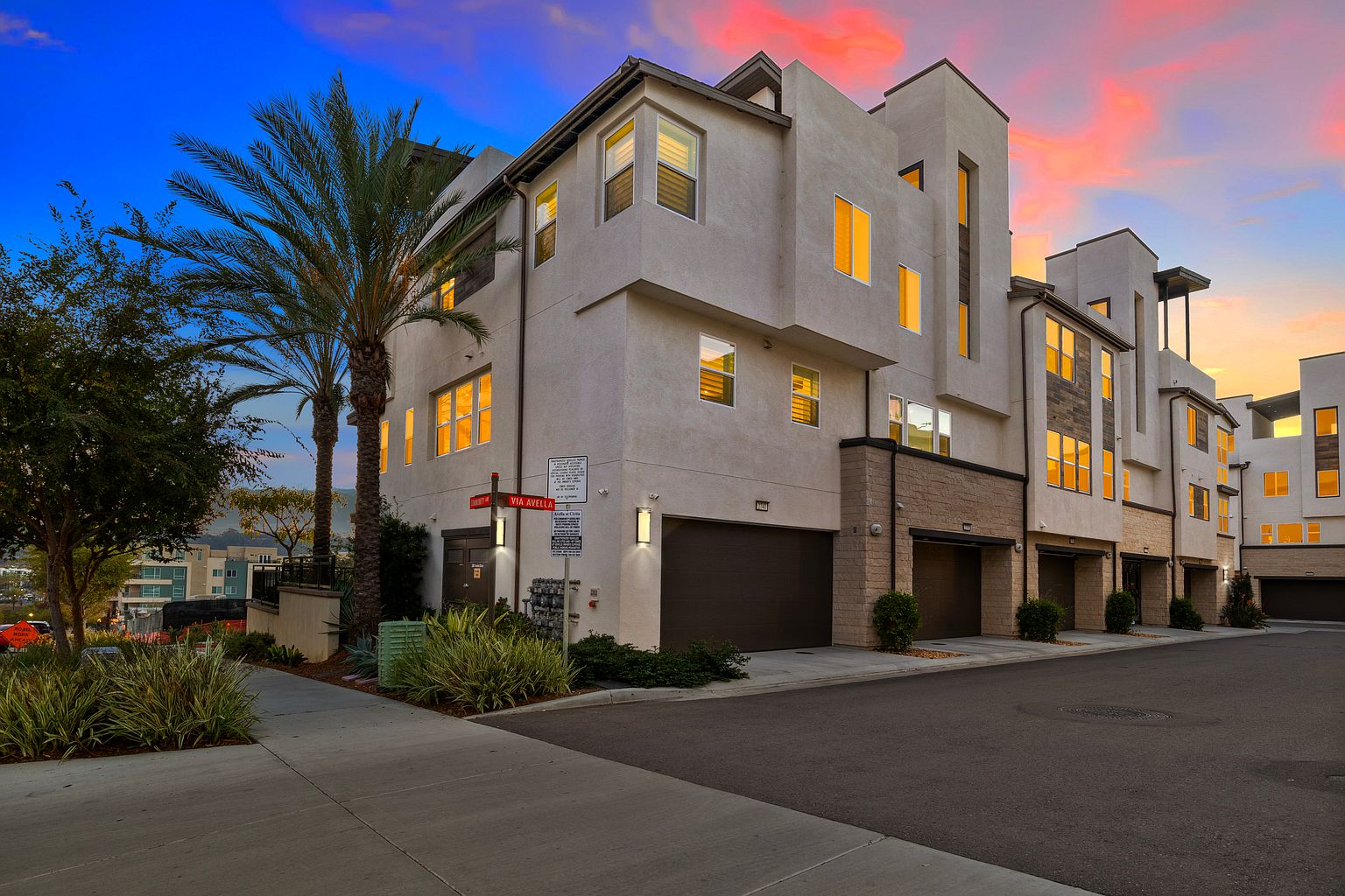 2741 Via Avella Dr photo 5