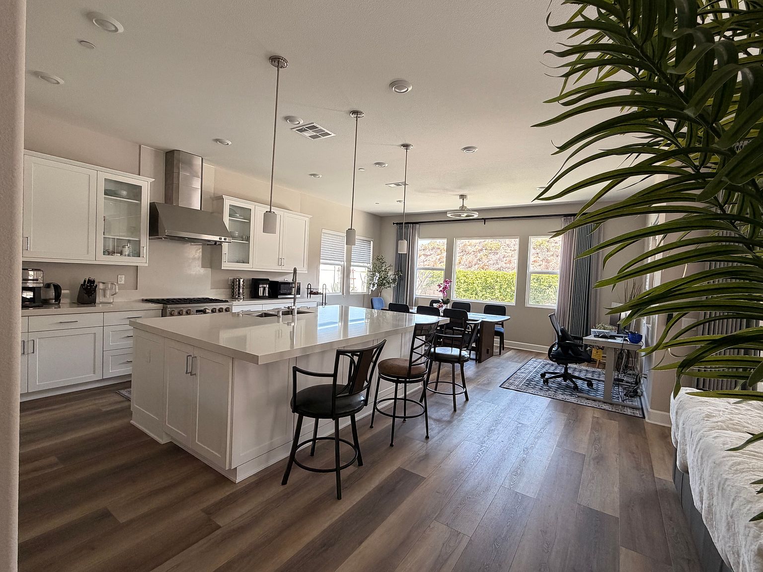 11010 Mont Blanc Dr photo 4