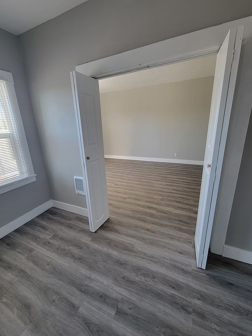 3835 MacArthur Blvd unit 3835: #3 photo 4