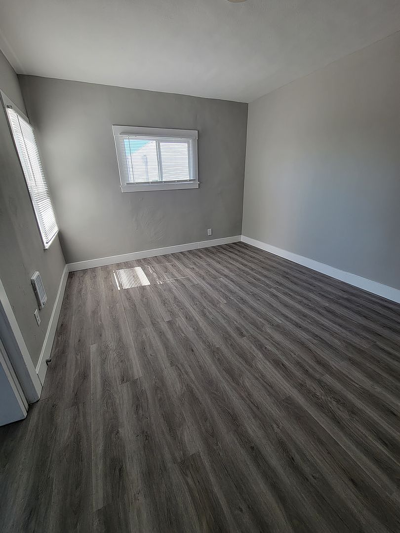 3835 MacArthur Blvd unit 3835: #3 photo 5