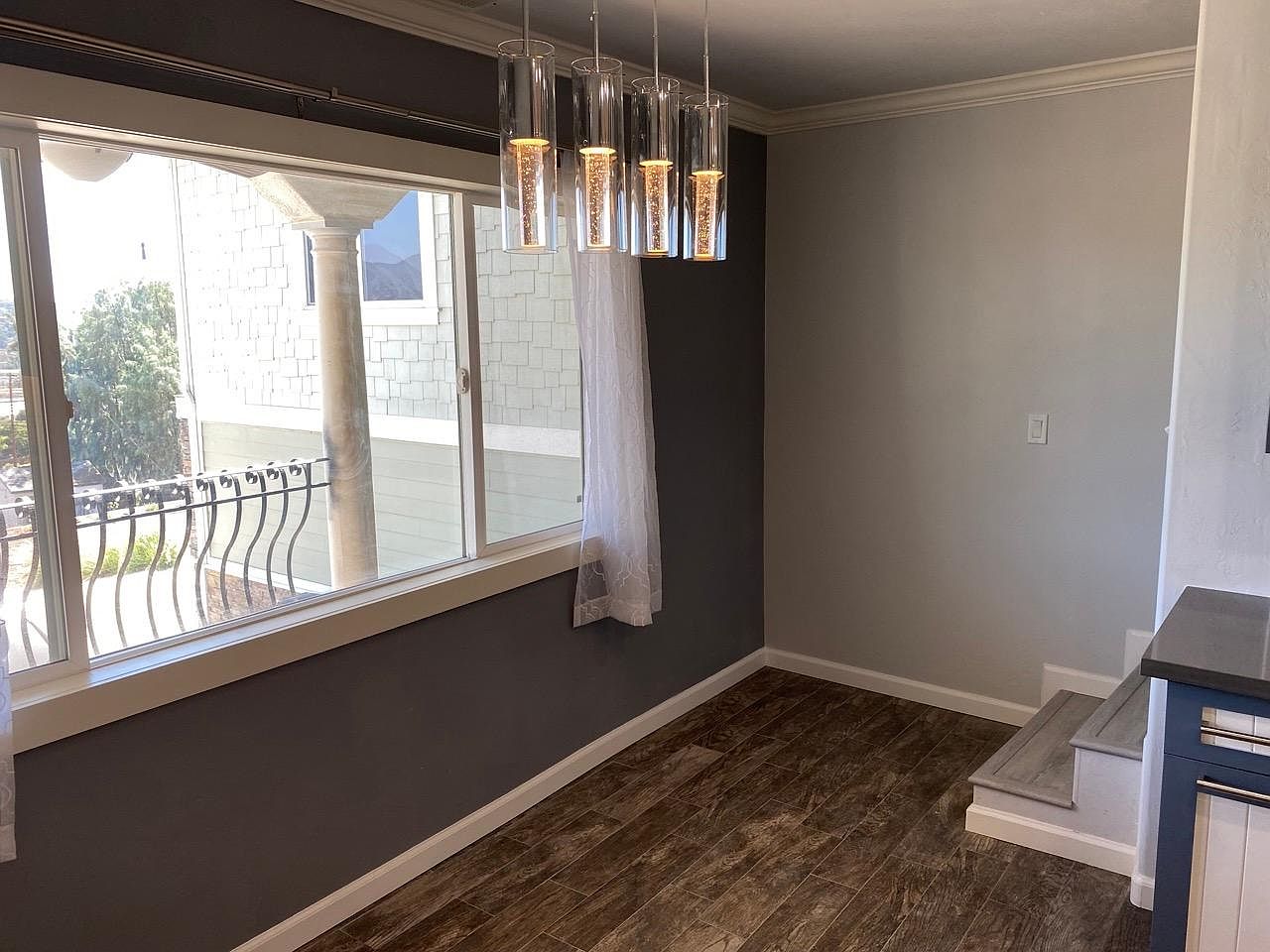 9820 Estrella Dr photo 5