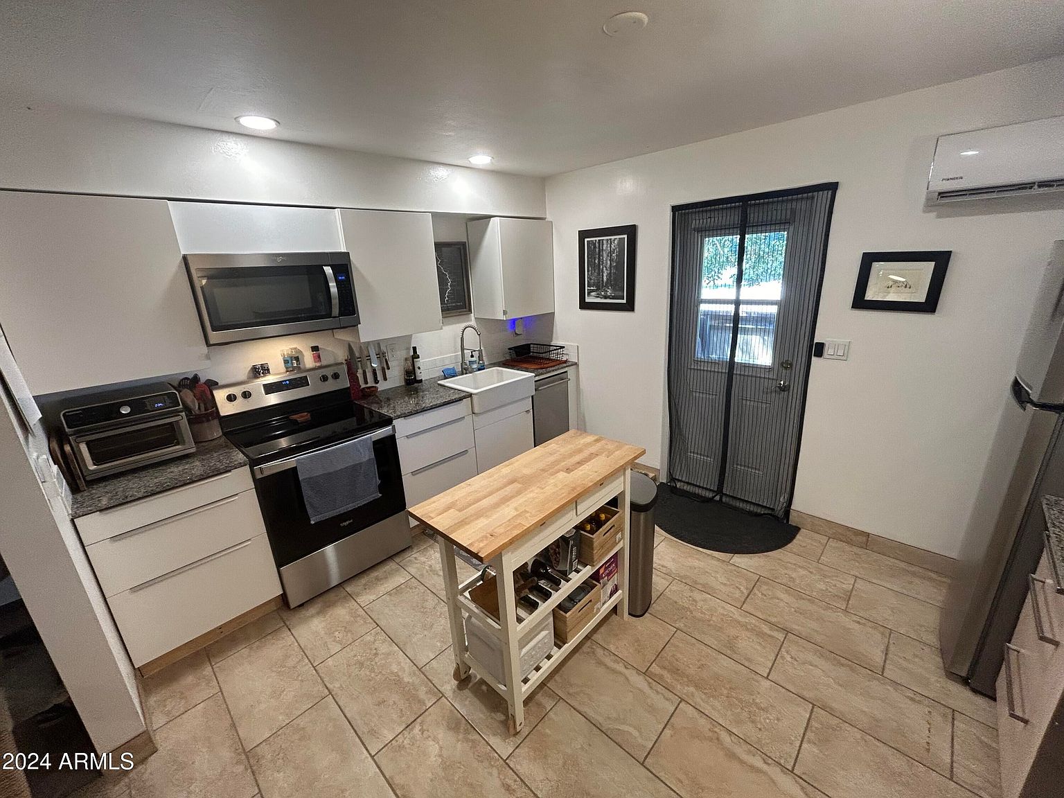 2103 S Granada Dr photo 3