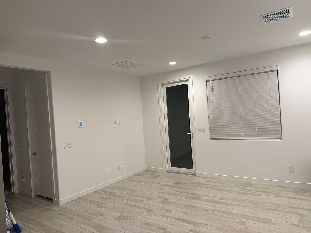 16688 W Alameda Rd
