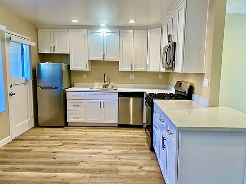 970 Alice Ln photo 2