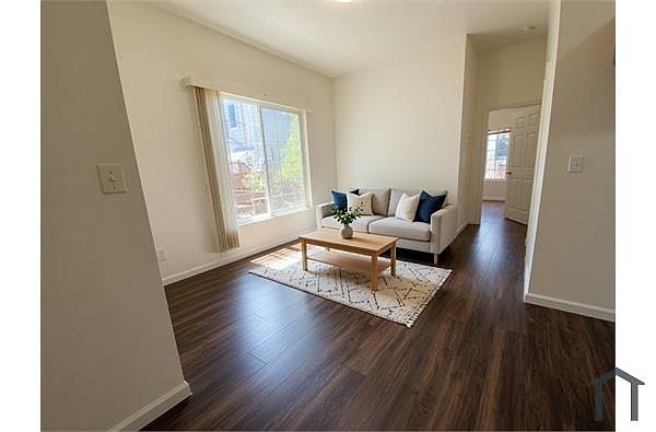 3215 Filbert St unit 3209 photo 2