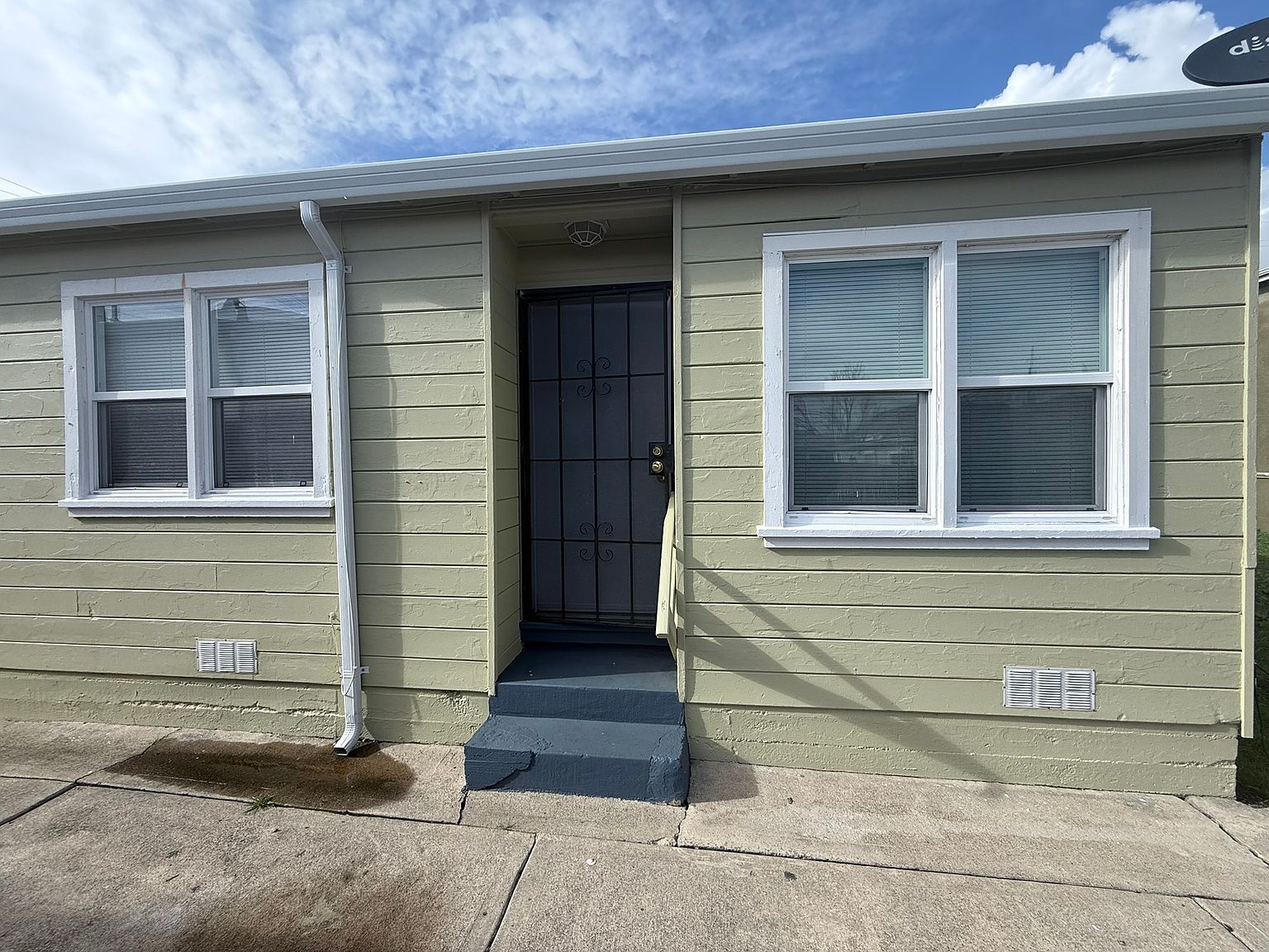 9006 A Street, Oakland, CA 94603 photo 2