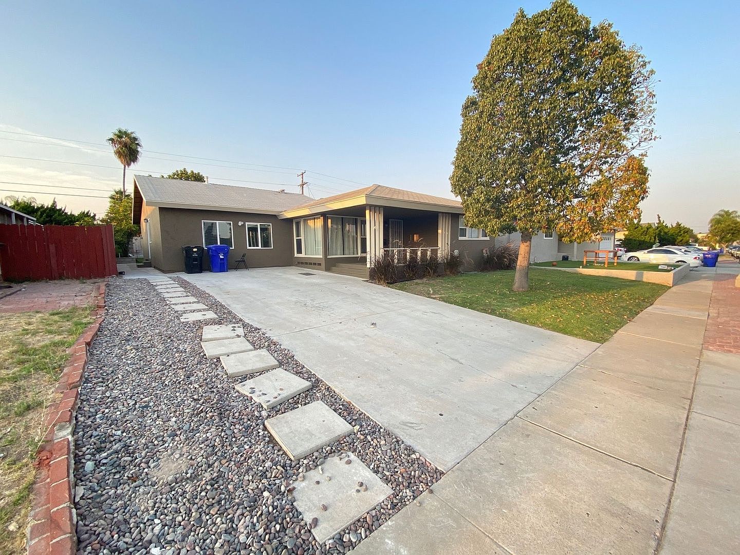 5602 Dorothy Dr photo 3
