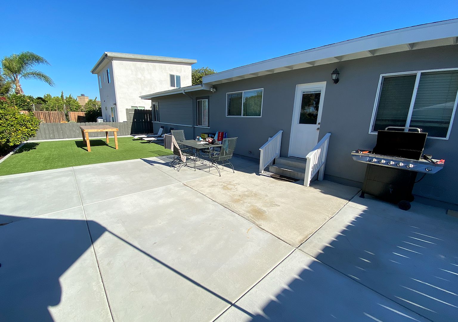 5120 63rd St photo 2