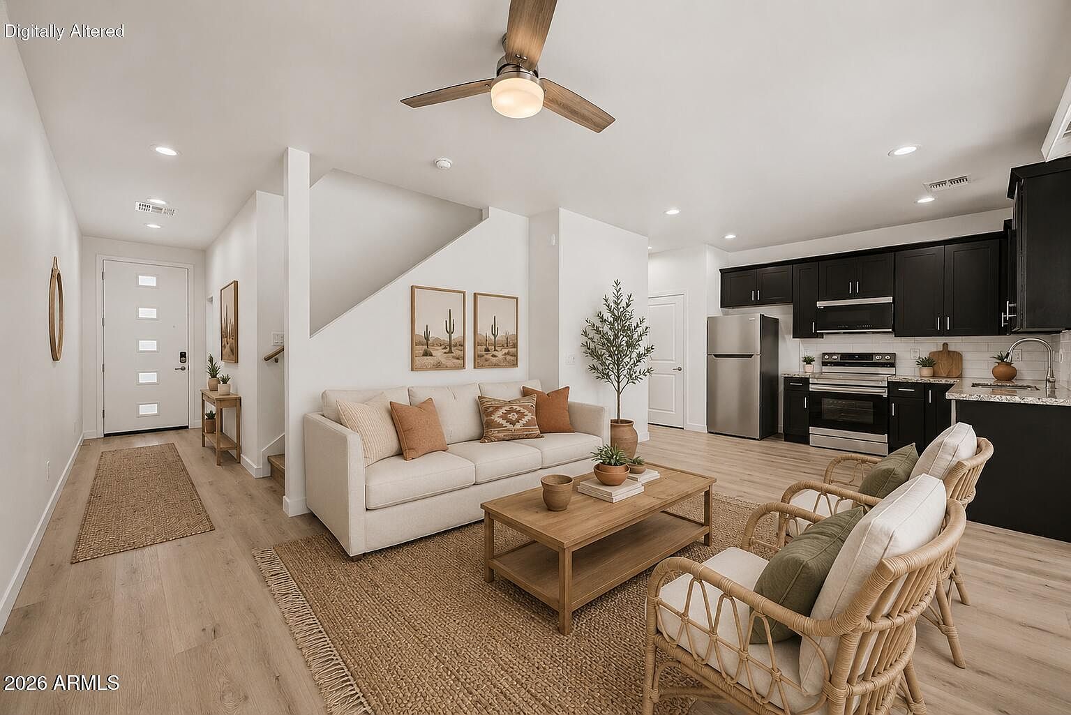 136 W Latona Rd Phoenix, AZ 85041 photo 5