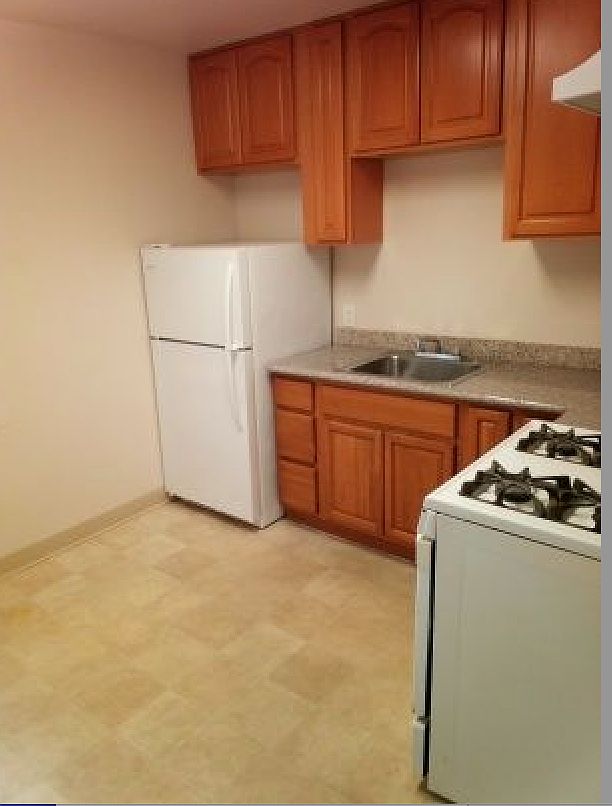 371 Chumalia St photo 4