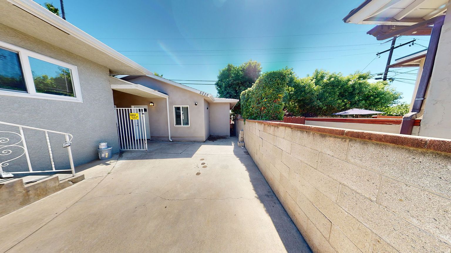 5026 Rockford Dr photo 3