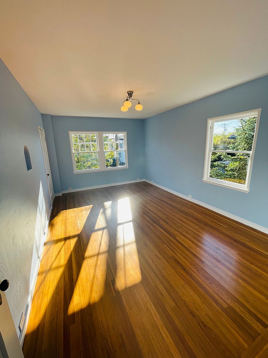 3017 Fulton St photo 2