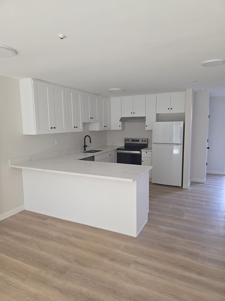 4420 Culebra Ave photo 3