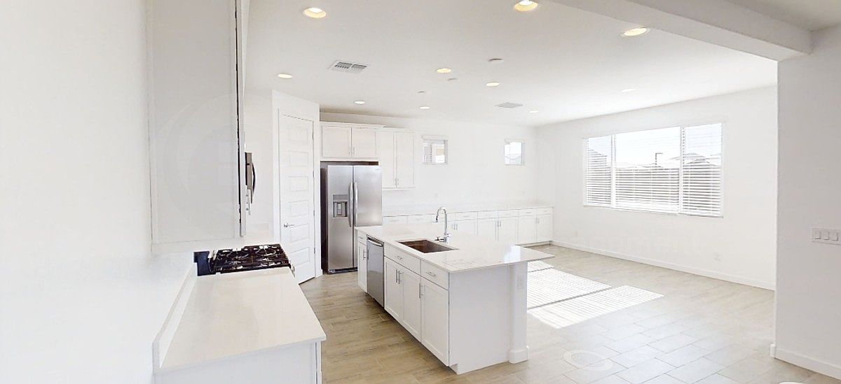 2865 E Frontiersman Ln San Tan Valley, AZ 85140 photo 5