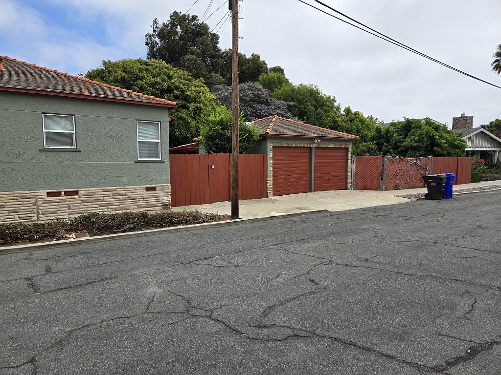 1145 Sutter St photo 2