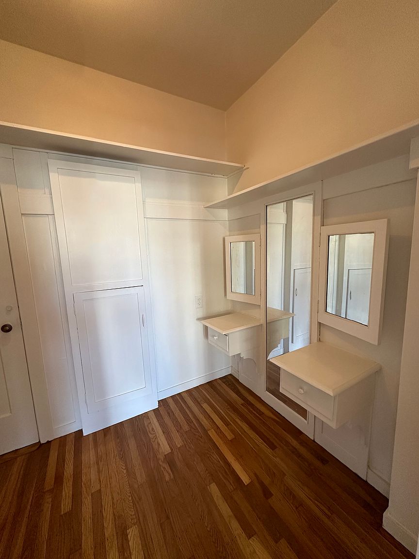 2055 California St photo 4