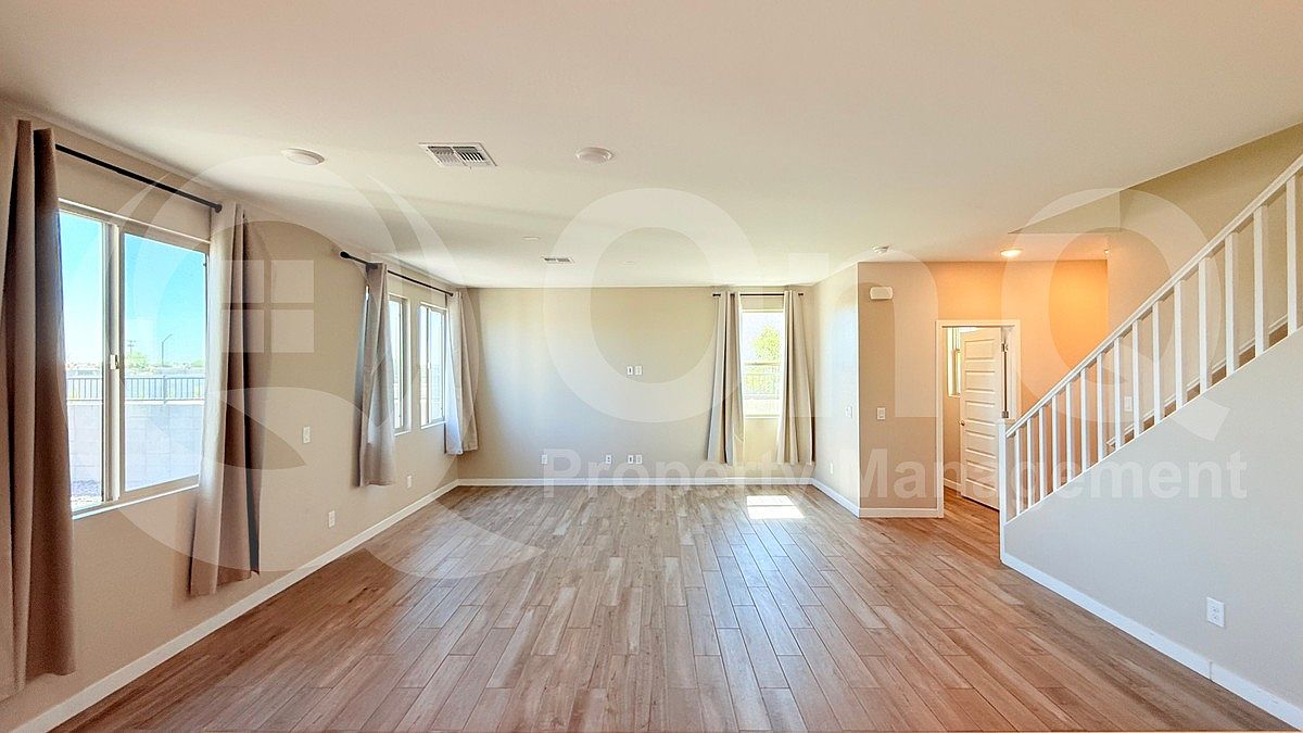 3341 S 180th Ave Goodyear, AZ 85338 photo 3
