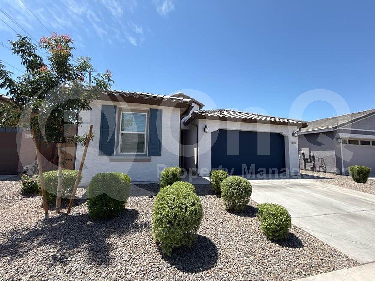 3119 W Via Dona Rd Phoenix, AZ 85083 photo 4