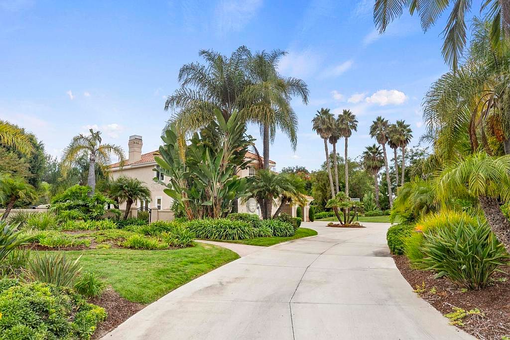 6805 Farms View Ct photo 4