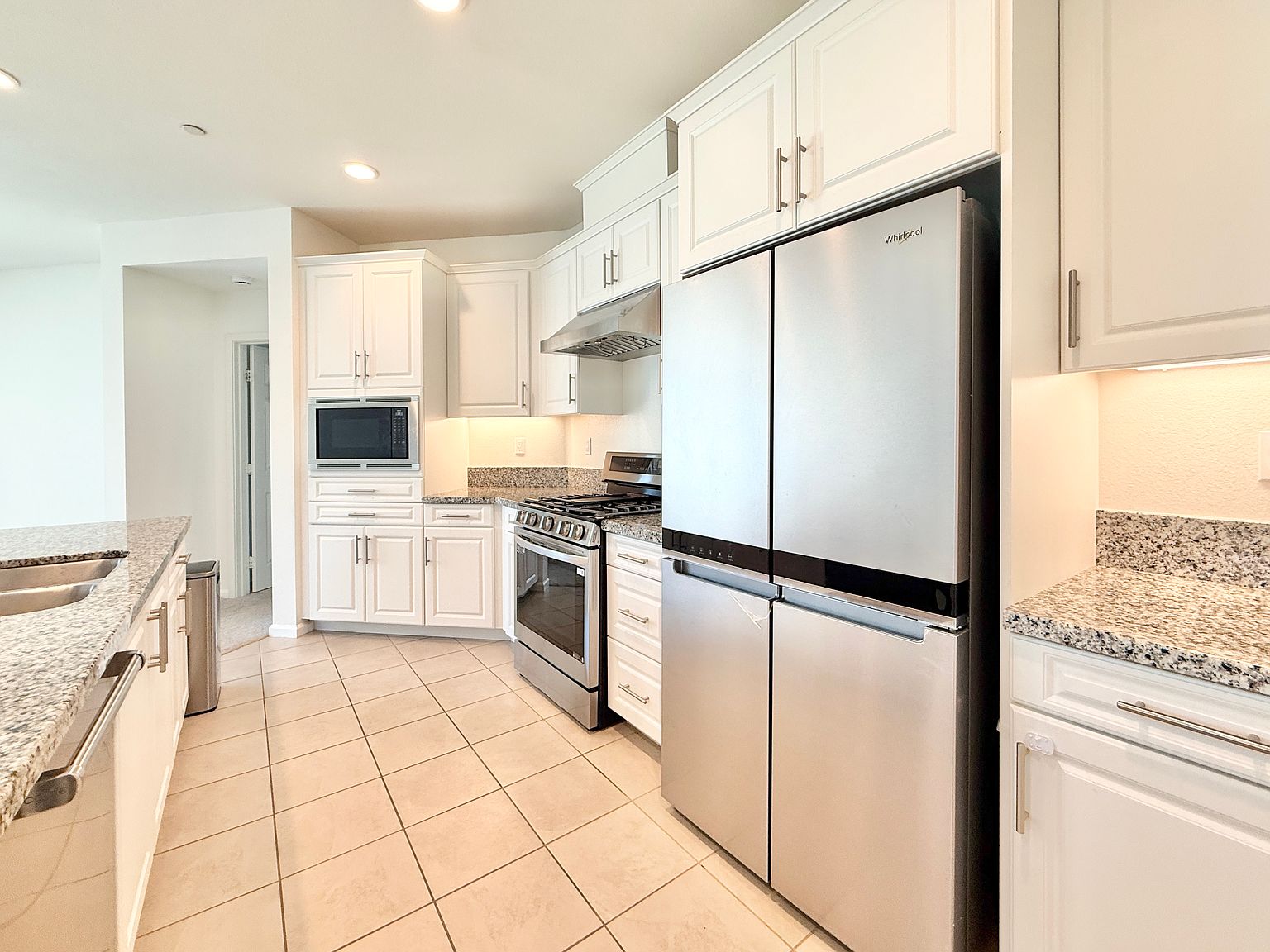 1047 Piedmont Rd photo 4