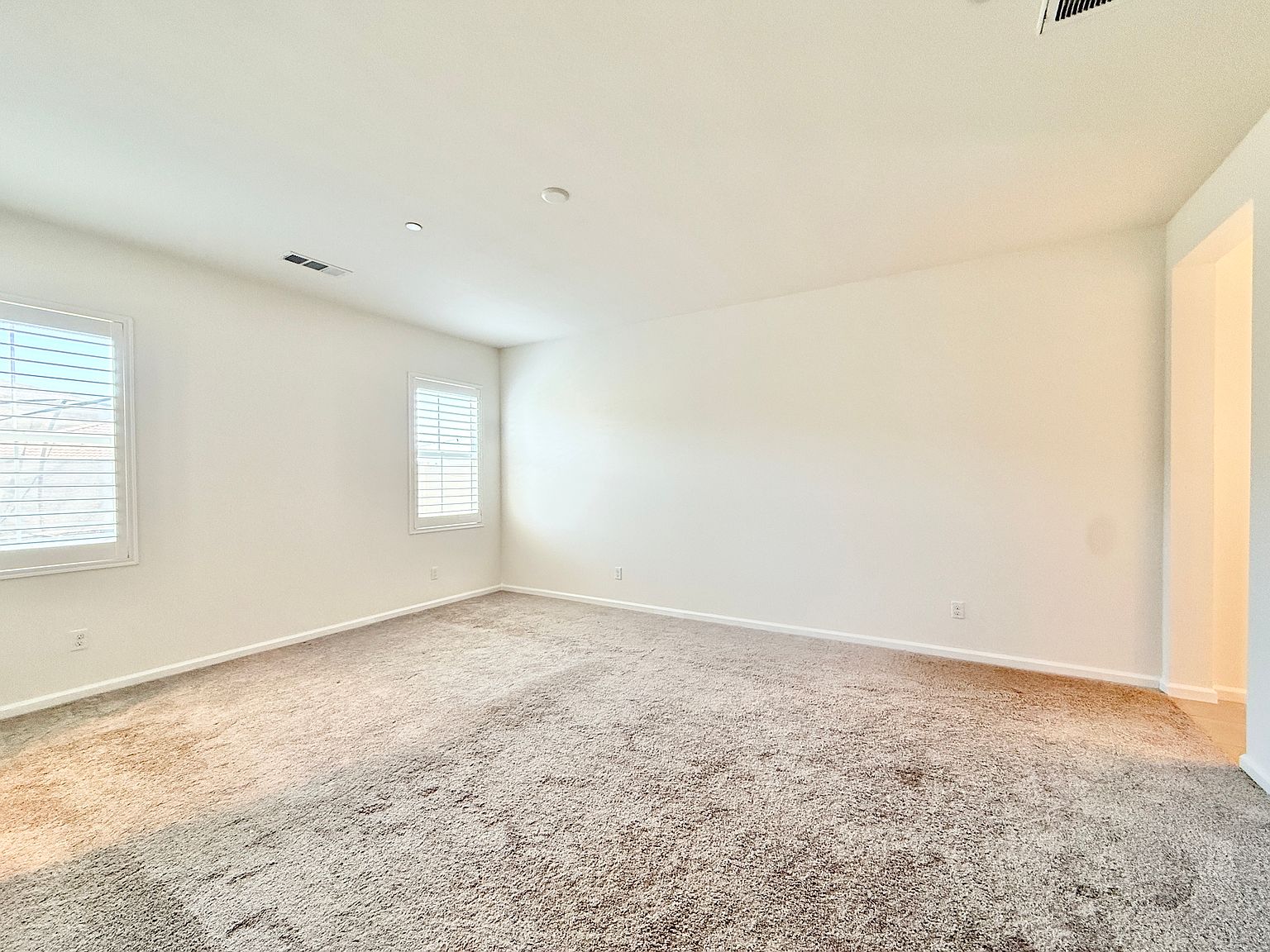 1047 Piedmont Rd photo 5