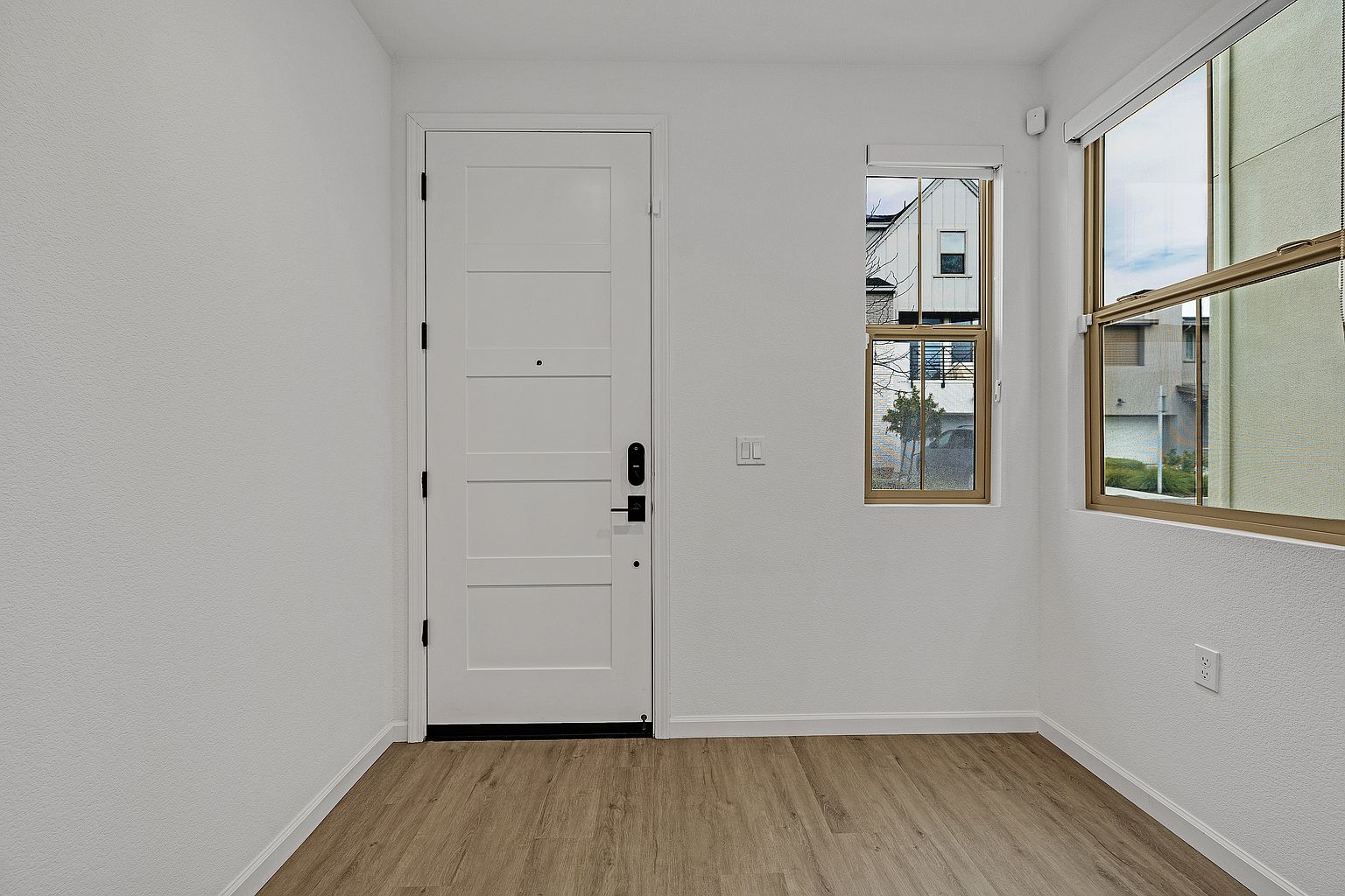 5990 Peridot Pl photo 4