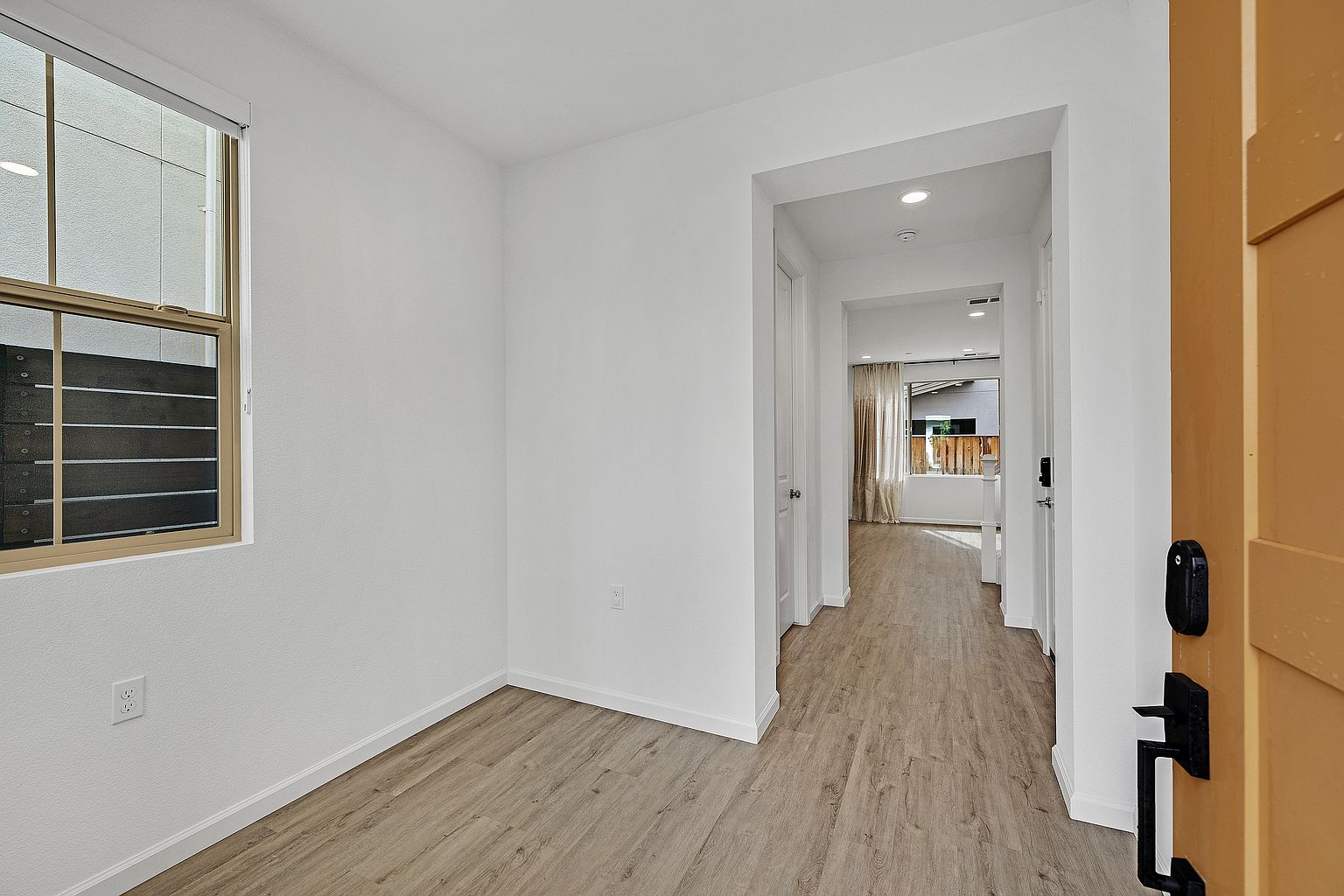 5990 Peridot Pl photo 3