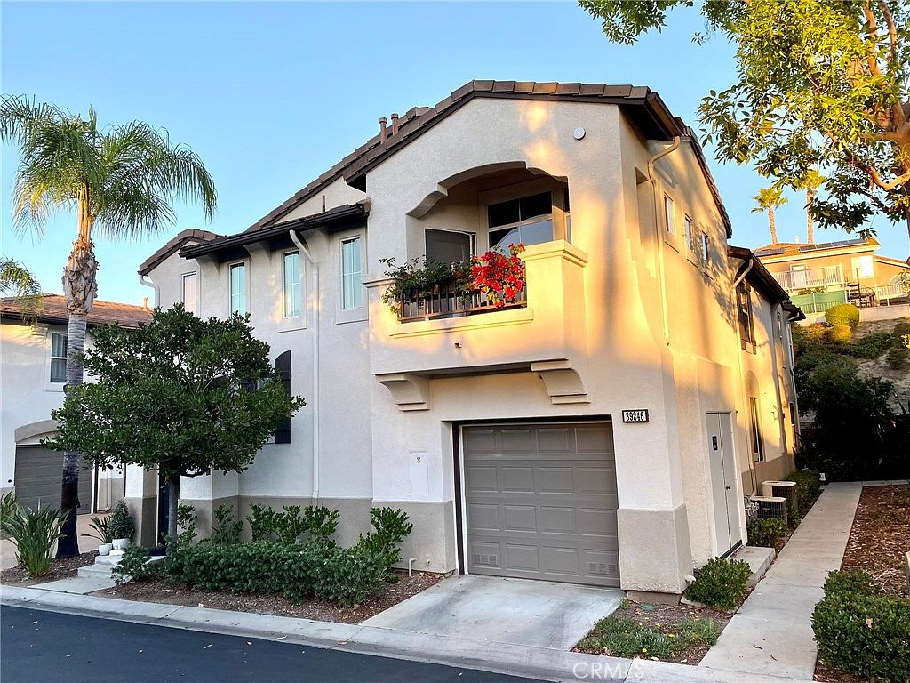 39246 Mango Bay Ln photo 2
