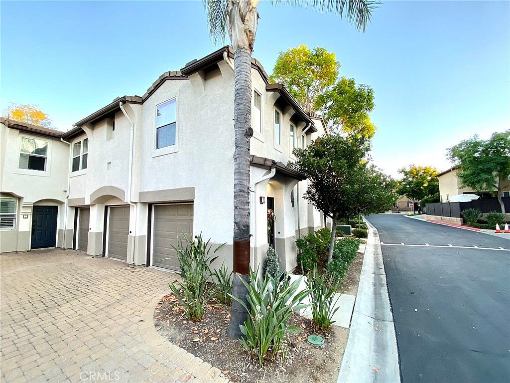 39246 Mango Bay Ln photo 3