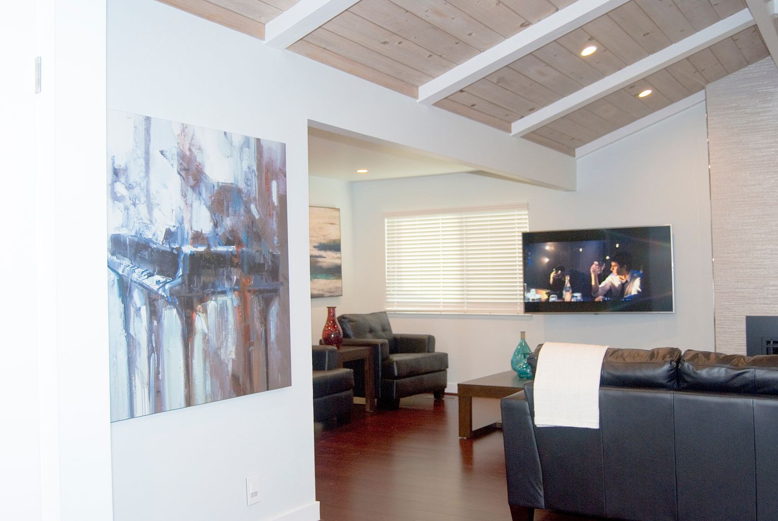 1385 San Domar Dr photo 3