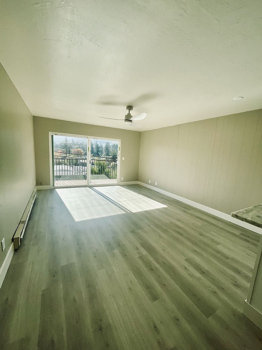 20 Luna Ln photo 2