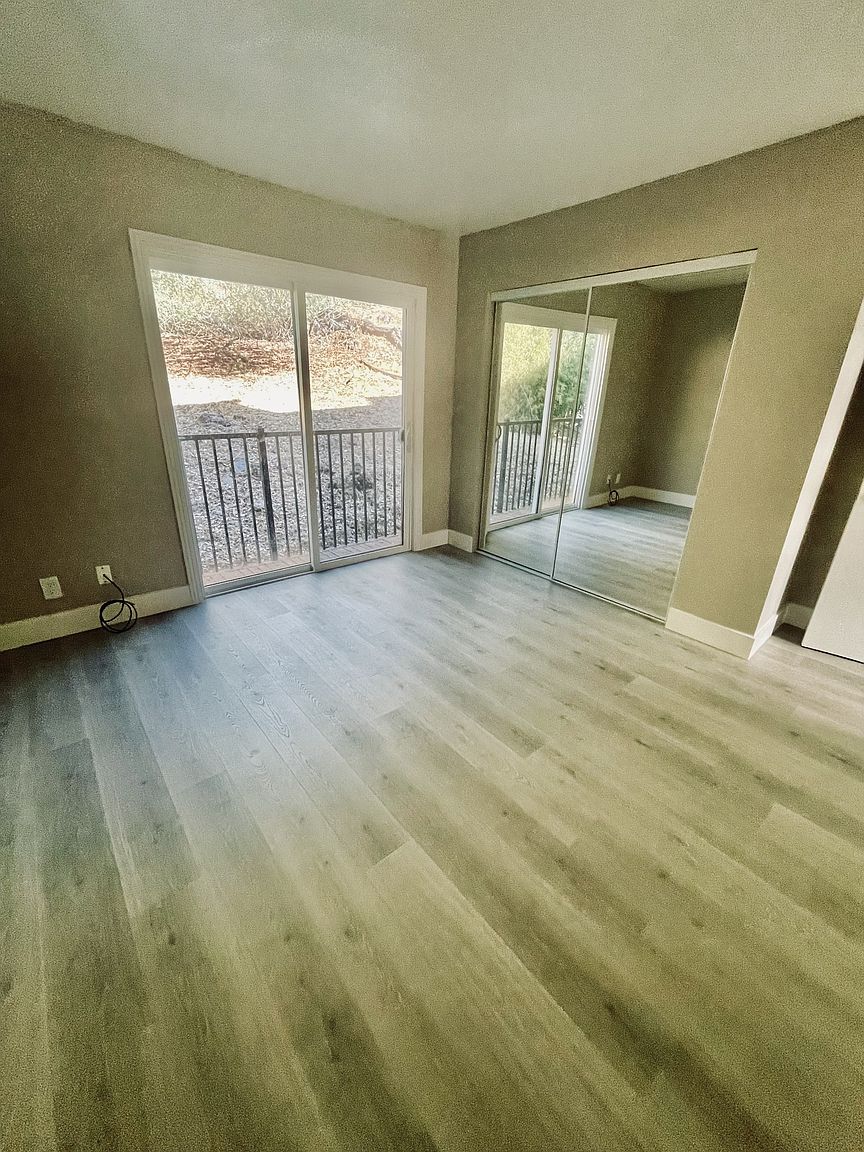 20 Luna Ln photo 5