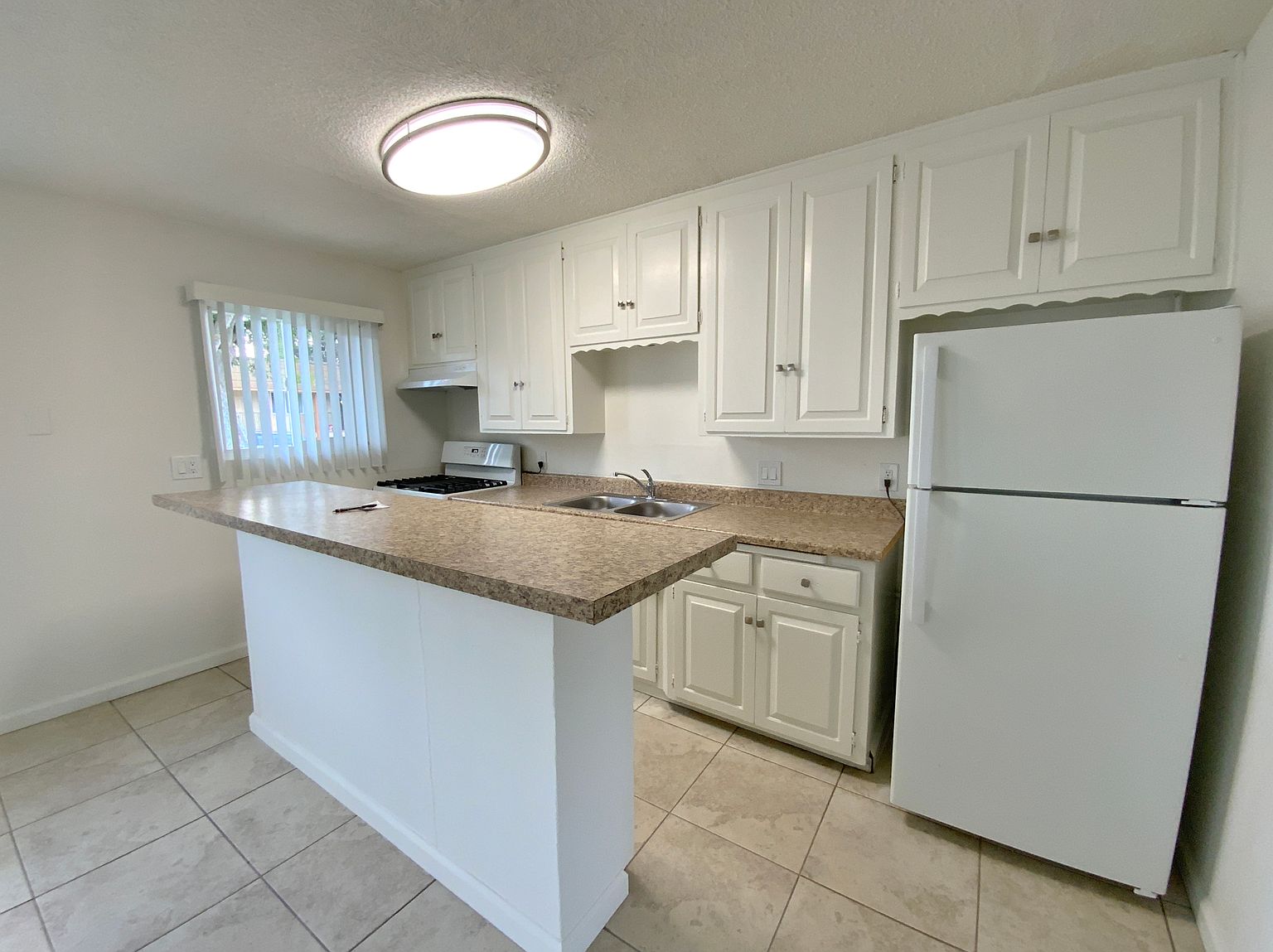 175 W Seaward Ave photo 3