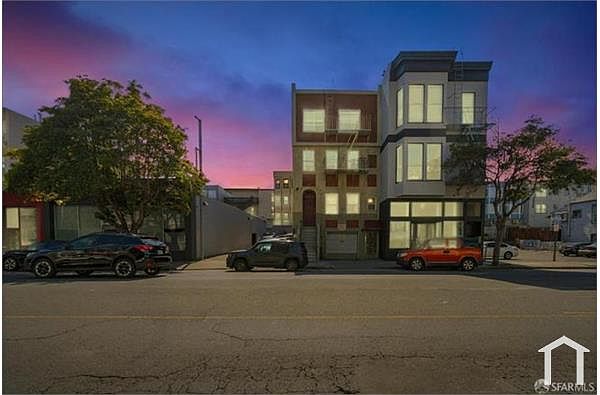 1BR/1BA Apartment on Valencia St · San Francisco photo 5