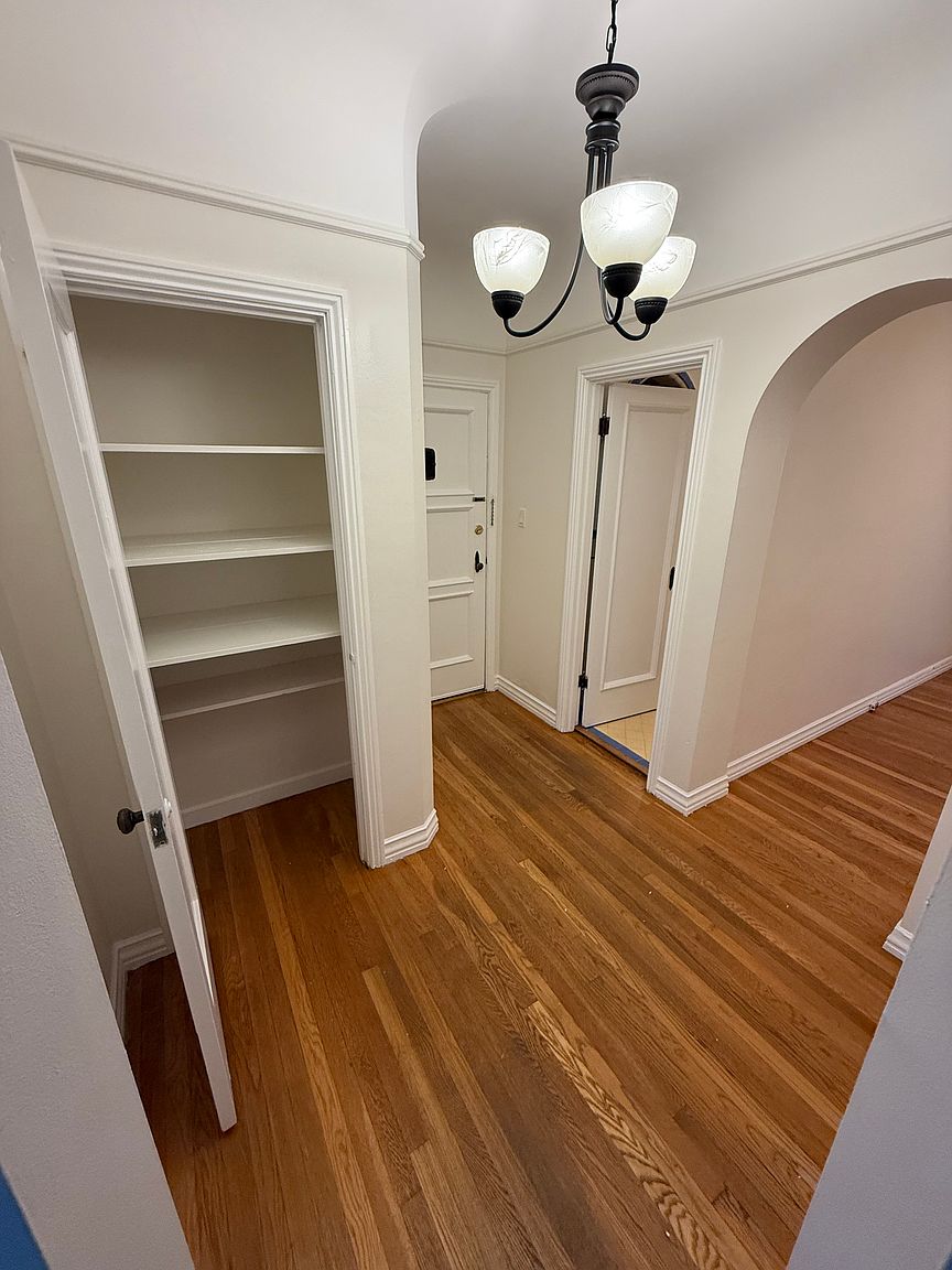 0BR/1BA Apartment on Beach St · San Francisco photo 5