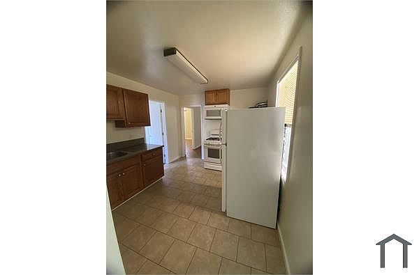 923 28th St photo 3