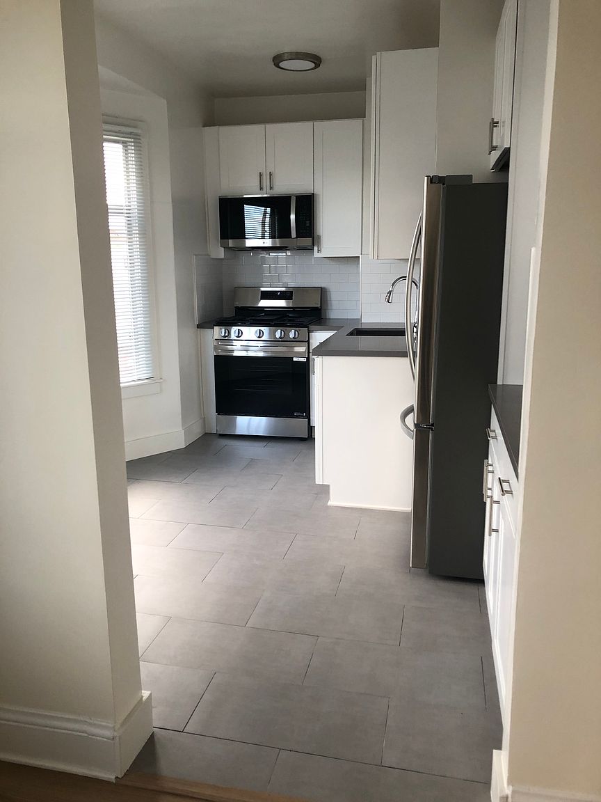 Chestnut Street Apartments photo 4