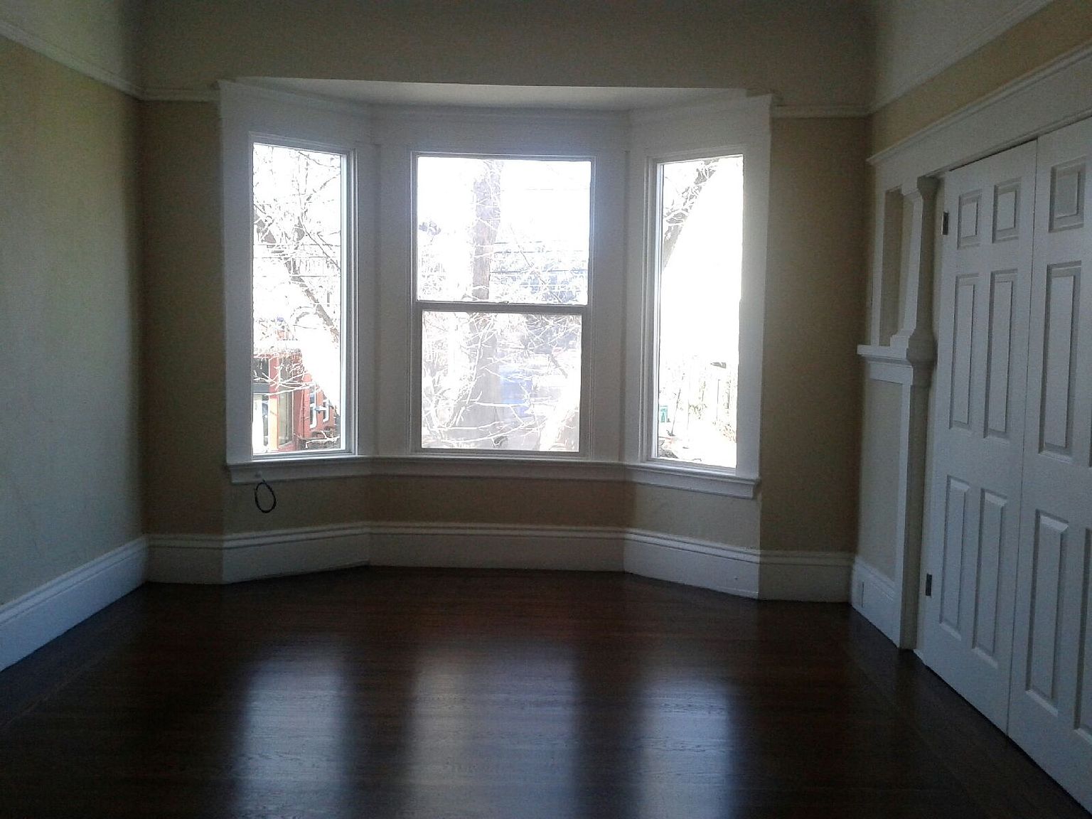 4824 Telegraph Ave photo 4