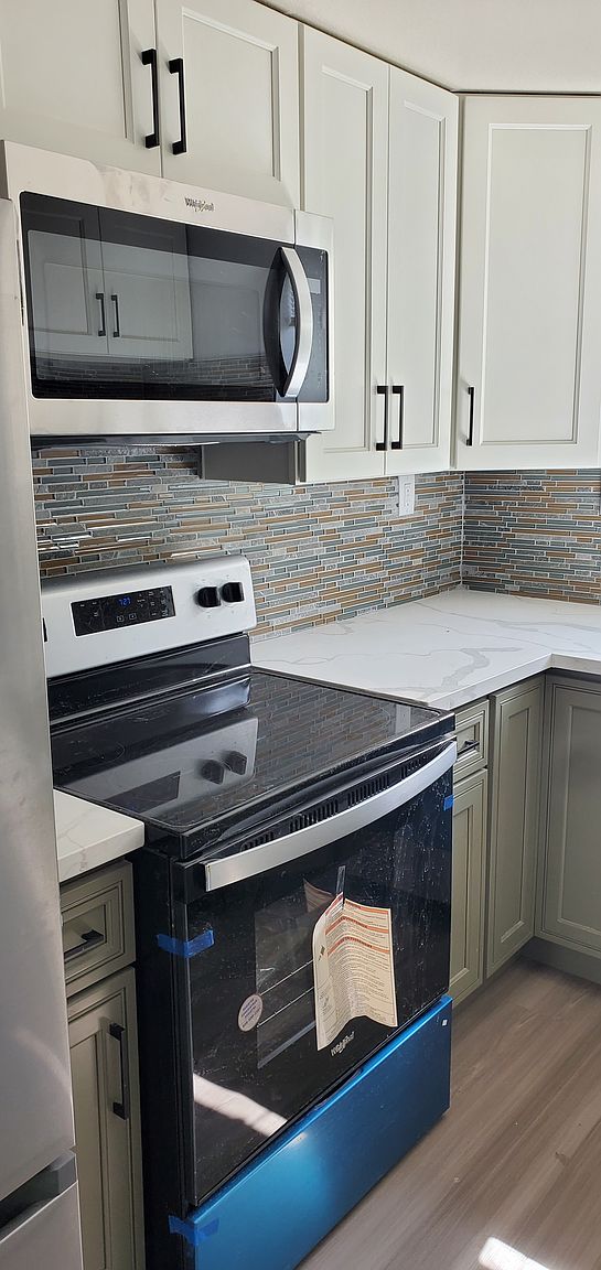 1839 Berkeley Way photo 4