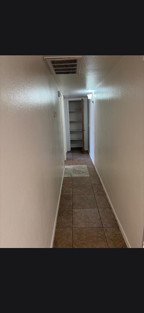 576 N San Marcos Dr photo 5