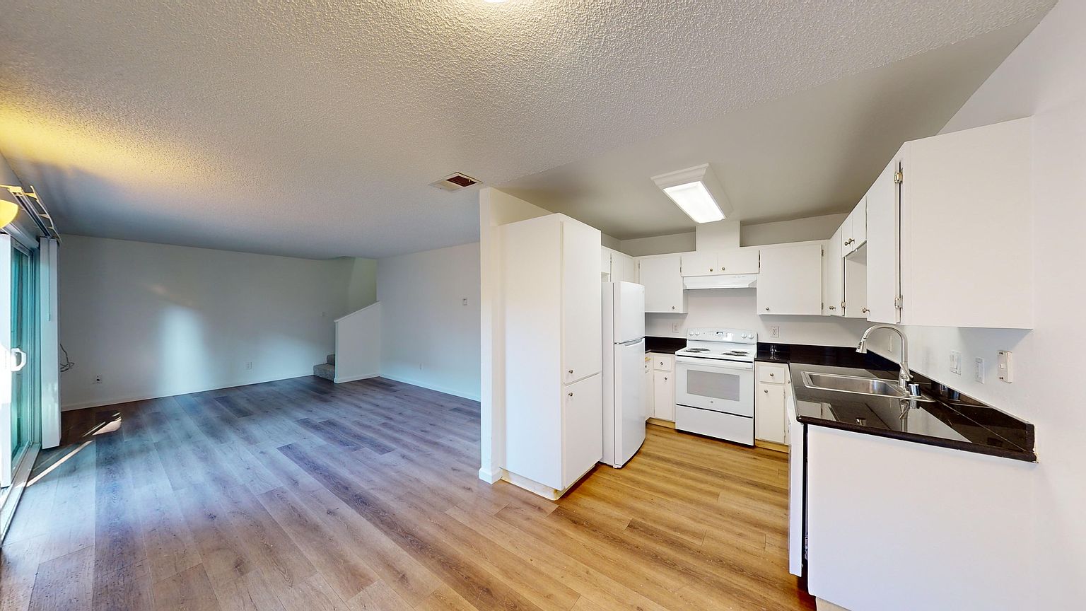 390 Alameda del Prado Novato, CA 94949 photo 4